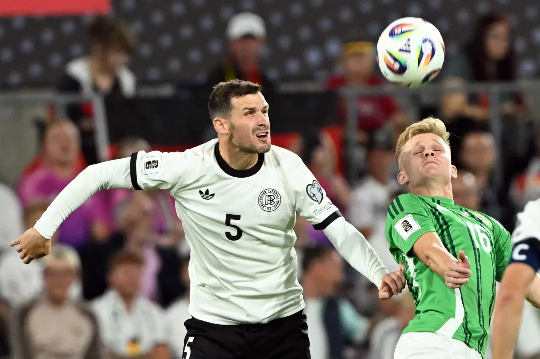 Pascal Gross encerra carreira na seleção alemã, 19 jogos e um gol, focado agora no Brighton. É um movimento que abre es…