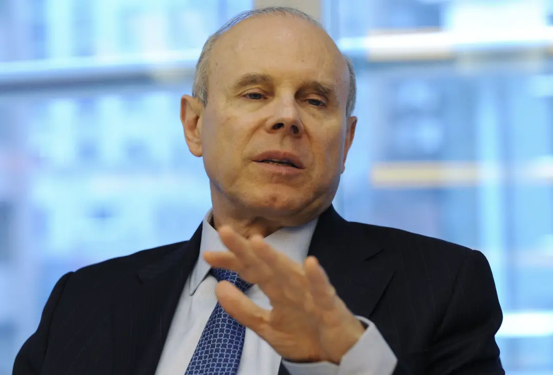 Mantega deu sua receita para o Lula 4 num grupo de zap com economistas e petistas. Essa conversa em grupo mostra como a…