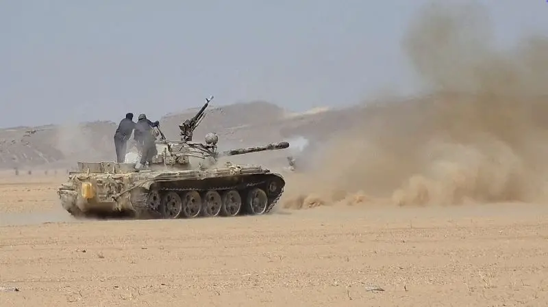 Riad recebeu um míssil interceptado pela defesa aérea saudita contra um ataque Houthis. A intenção era atingir a capita…