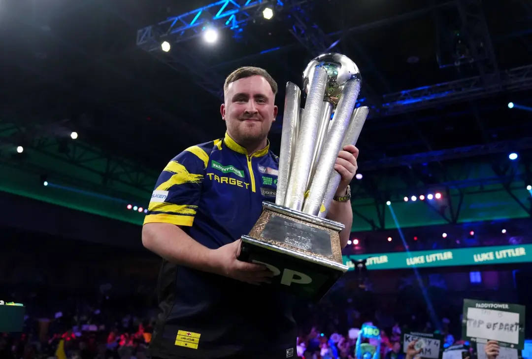 Luke Littler ameaça boicotar torneios na Holanda depois de ser xingado na World Series de Dardos em Amsterdã. É um desc…