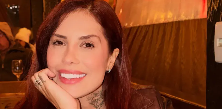 Tati Zaqui revelou que está grávida do primeiro filho com Mateus Oliveira. Ver essa celebração do início de setembro me…