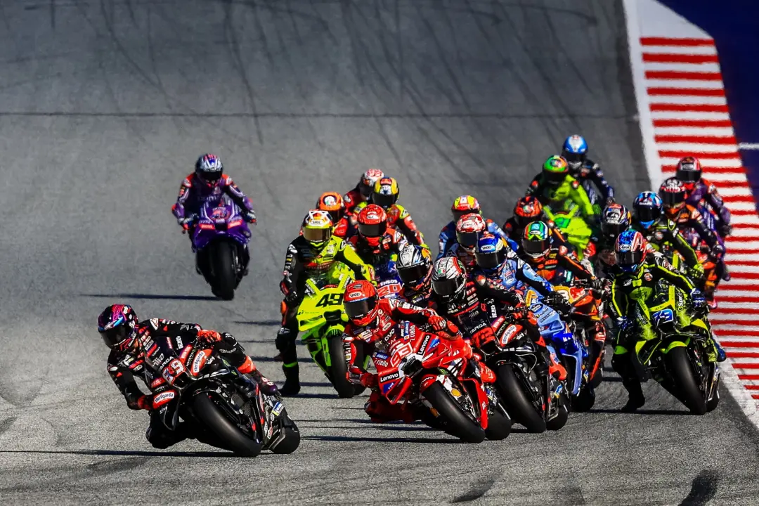 Austria recebe o GP de MotoGP domingo, com Jorge Martín, líder do Mundial, buscando a vitória contra Marc Márquez. É im…