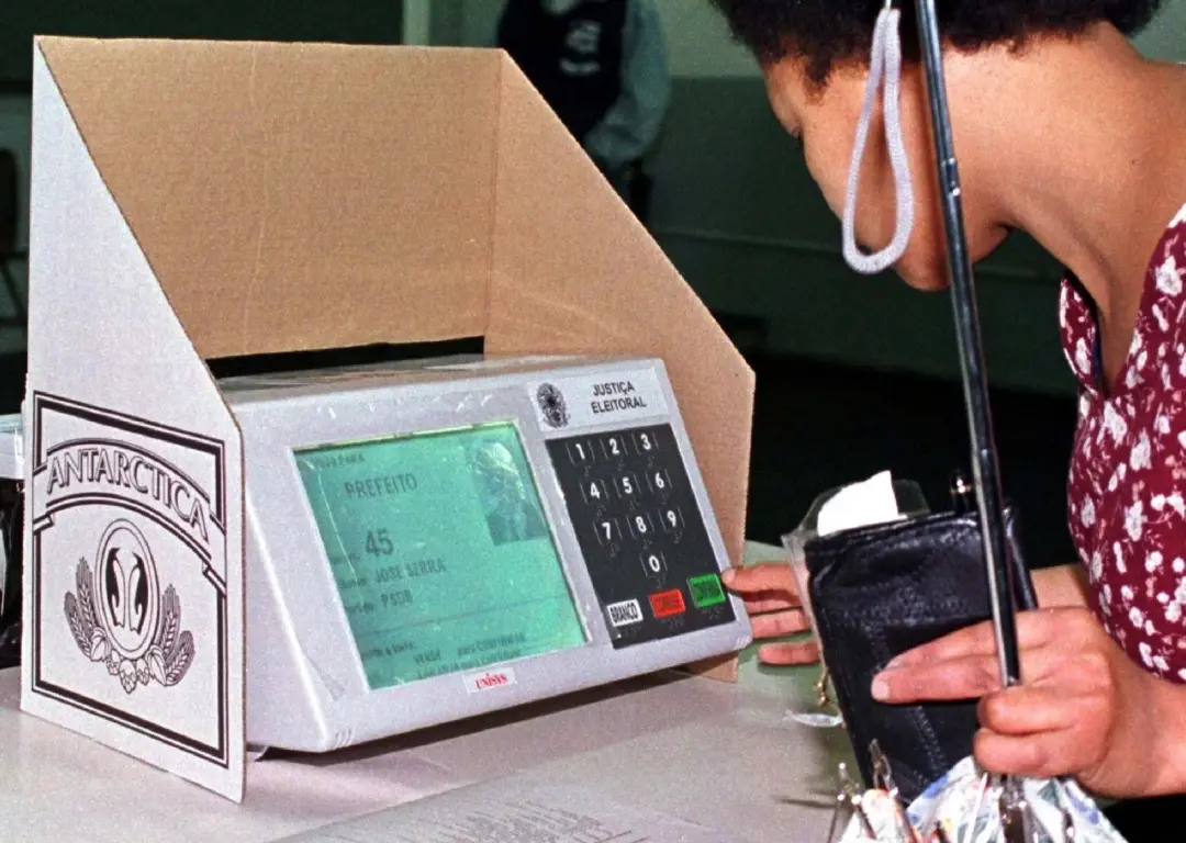 Datafolha vai medir intenções de voto para governos e Senado em cinco estados, incluindo SP e RJ, entre terça e quinta.…