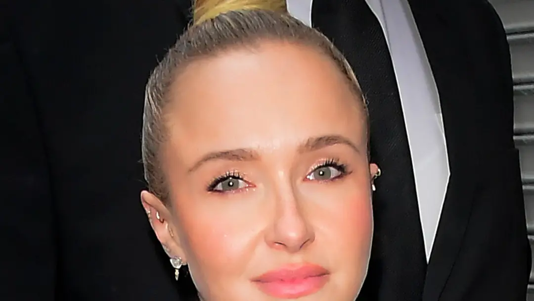 Hayden Panettiere foi lembrada em celebração de vida com amigos de Hollywood no sábado. A homenagem foi descrita como e…