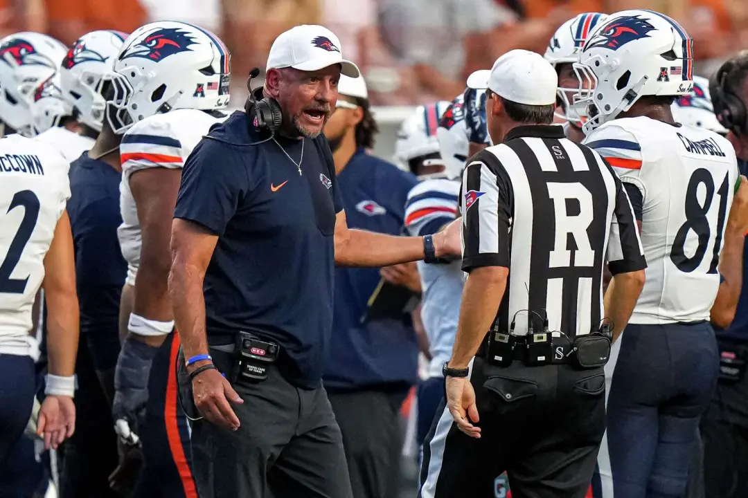 UTSA venceu o jogo contra os Longhorns por 30 a 6 em Royal Memorial Stadium. O time de UTSA mostrou que o dinheiro não …