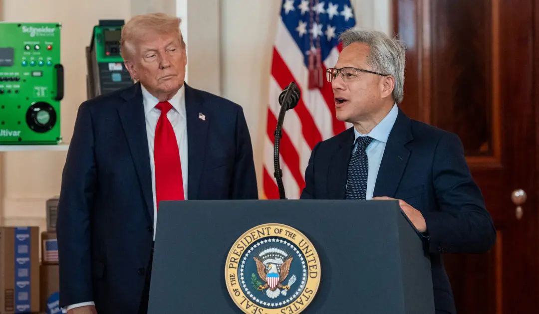 Jensen Huang, CEO da Nvidia, falou com Donald Trump sobre a segurança da IA durante o All-In Summit em Los Angeles. A f…