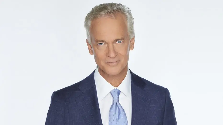 Trace Gallagher apresenta o programa Fox News @ Night de segunda a sexta, das 23h à meia noite no horário do Leste. Ele…
