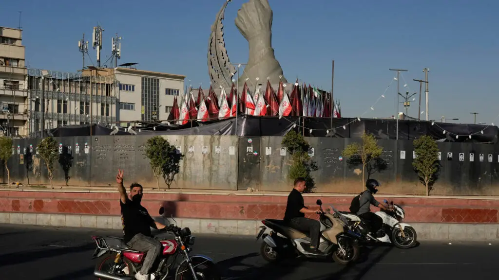 Centro de Língua Francesa em Teerã fechado por autoridades iranianas por alegados atos ilegais. Esse tipo de ação mostr…
