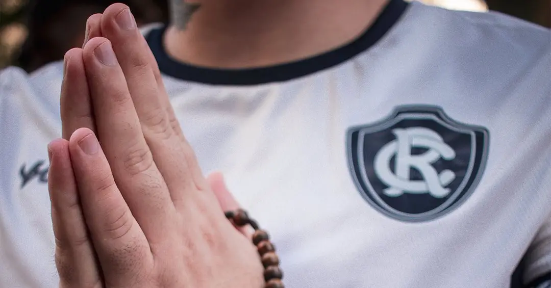 Remo a oito pontos do Z-4 após perder para o Santos, chegando a 23 pontos. A oscilação é visível no saldo de 15 gols so…
