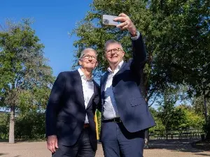 Austrália cobra ajuda das grandes empresas de tecnologia por conta da restrição de menores nas redes. É um ponto import…