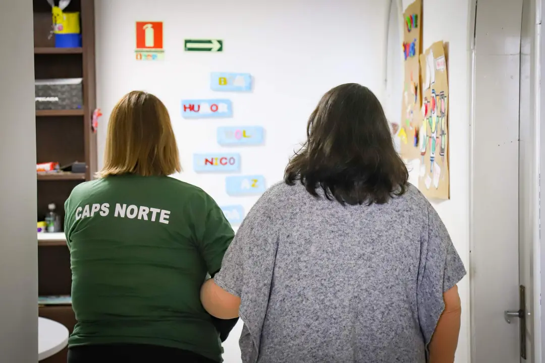 Porto Alegre tem 18 Centros de Atenção Psicossocial dando apoio a quem passa por sofrimento psíquico. O acolhimento nes…