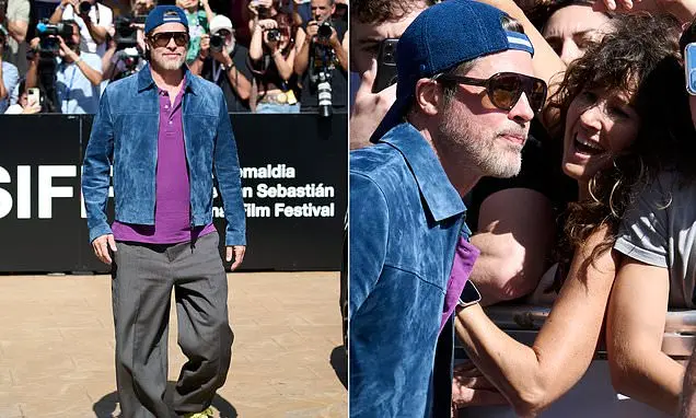Brad Pitt foi cercado por fãs ao chegar no Festival de Cinema de San Sebastian na Espanha. Amigos revelaram como o casa…