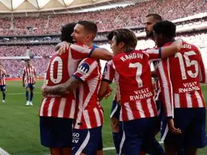 Atleti vence o Real e vira vice-líder do Espanhol, com Vini Jr. apagado e um jogador expulso. Essa oscilação mostra com…