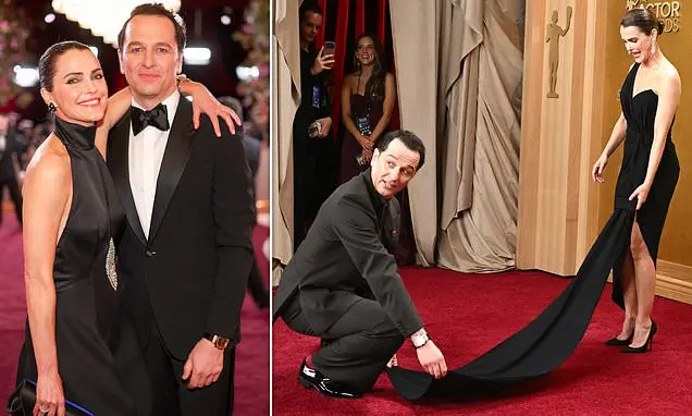Matthew Rhys e Keri Russell revelaram seus encontros secretos enquanto um deles estava nu brandindo um baralho de carta…