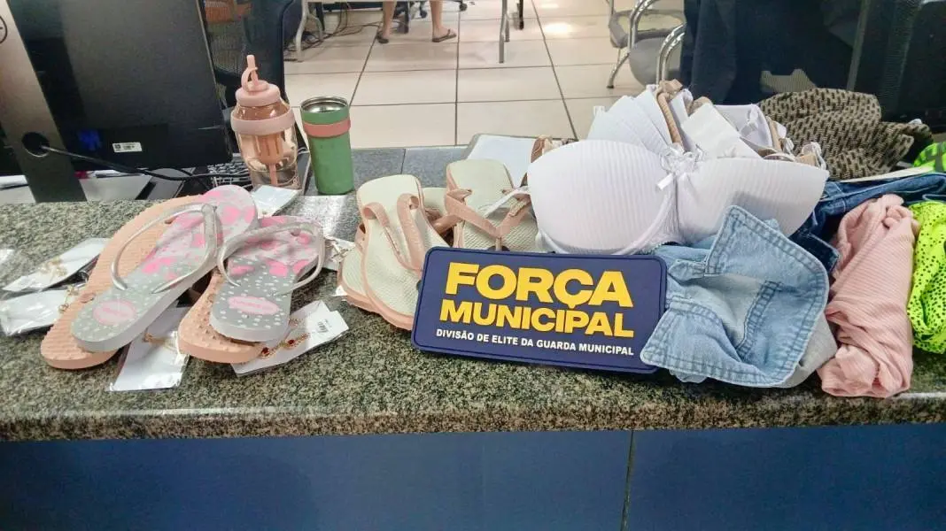 Três pessoas foram presas por furtos em Campo Grande e Botafogo. É preocupante a quantidade de furtos em estabeleciment…