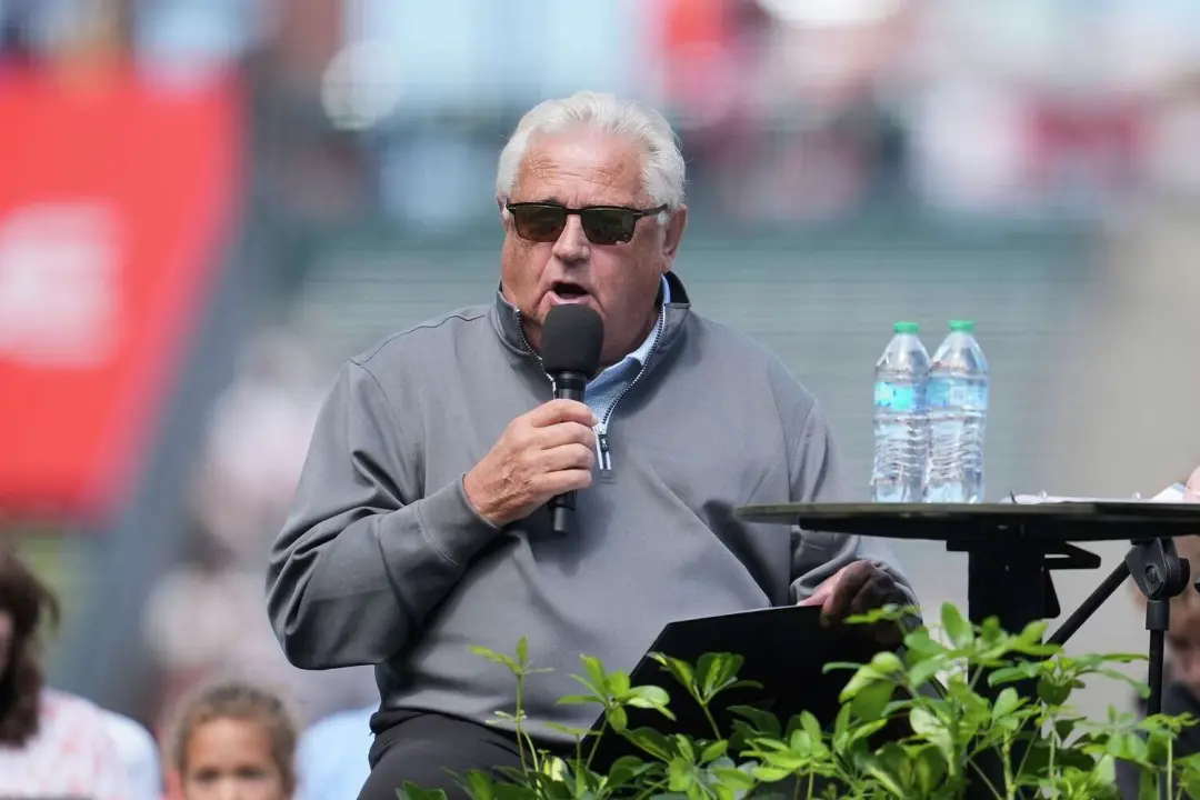 Duane Kuiper, analista dos Giants, anunciou que está fazendo tratamento para câncer de garganta. É importante que ele s…