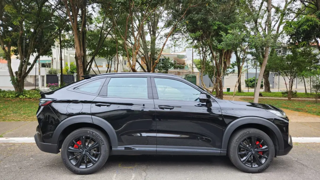 Haval H6 ficou em segundo lugar nos emplacamentos de SUVs médios no Brasil, com 31.966 unidades de janeiro a agosto de …