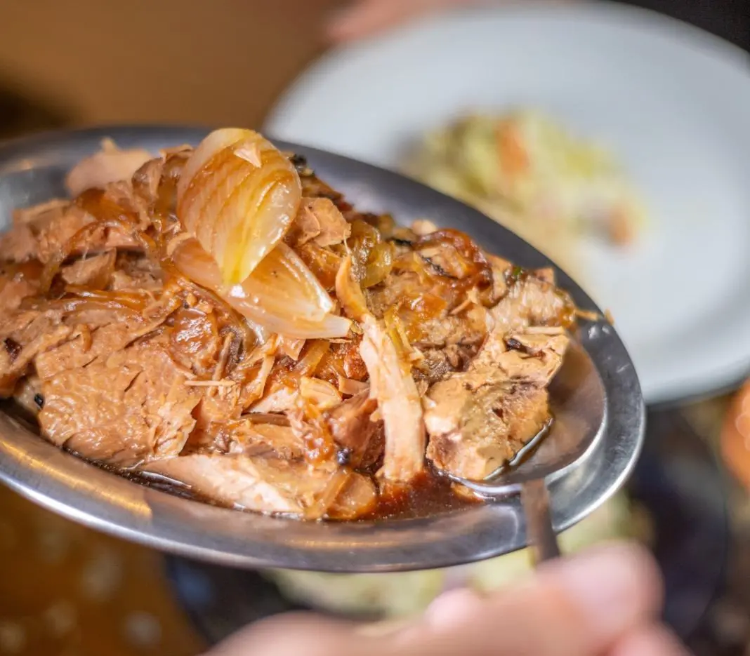 Bar do Arnaldo celebra 40 anos e o Porco Amigo comemora 8 anos em Botafogo, com pernil e carne assada por R$ 70 ou R$ 4…