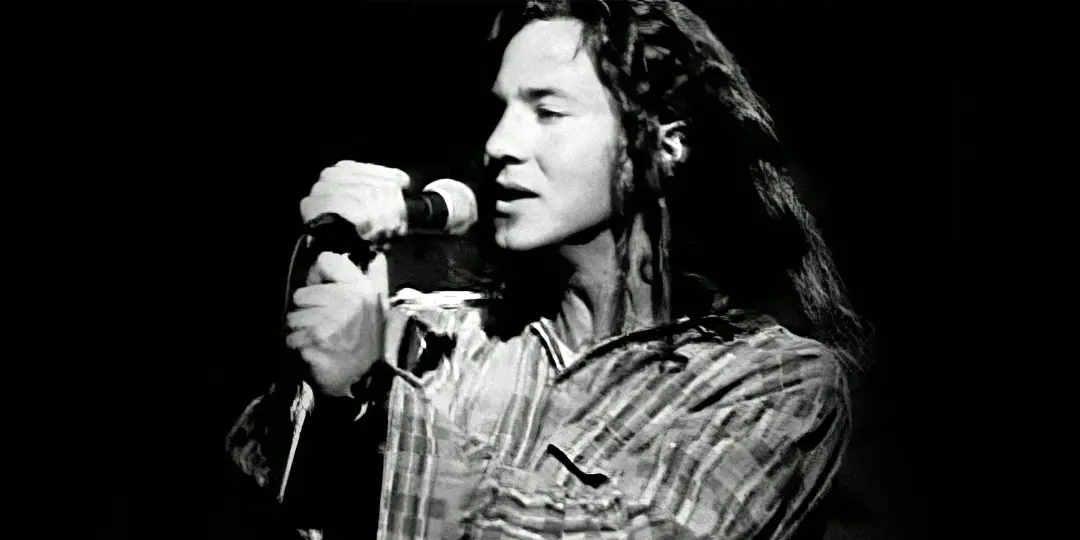 Pearl Jam tem uma seleção de músicas, uma de cada um dos doze álbuns de estúdio. Difícil escolher um favorito, pois as …