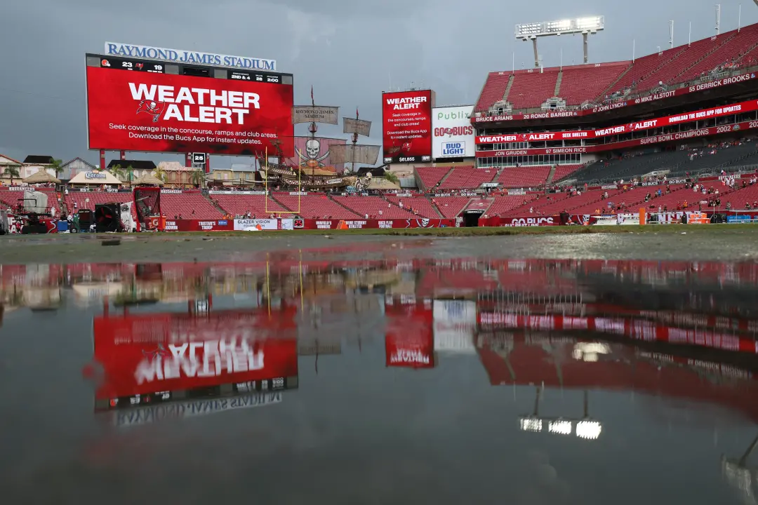 Cleveland Browns lidera Tampa Bay Buccaneers no final da Semana 2, chegando a 125 jardas corridas contra 45. A demora p…