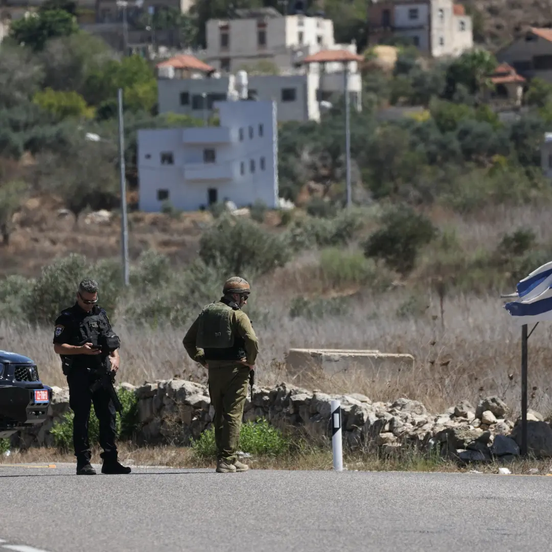 Um militar israelense foi morto no West Bank por um palestino. O ataque aconteceu na véspera do Yom Kippur, dia mais sa…