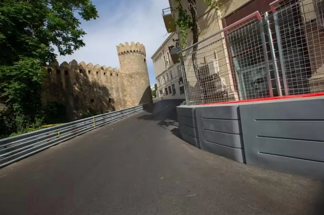 Baku muda o GP da F1 para sábado, antecipando a 15ª etapa da temporada. A mudança é um respeito ao Dia da Memória do Az…