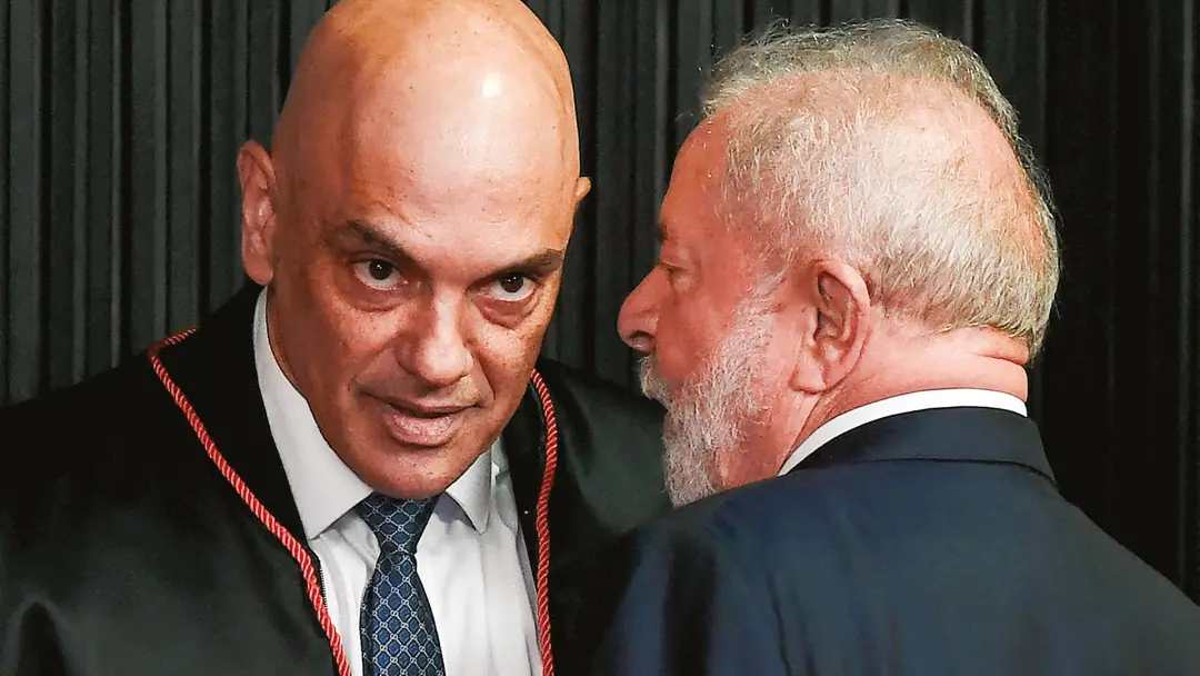 Campanha de Flávio Bolsonaro veiculou pronunciamento do senador alegando que Lula dividiu poder com Alexandre de Moraes…