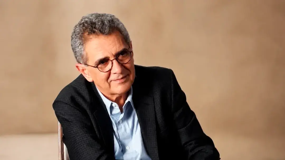 Paulo Roberto Teixeira, médico sanitarista, faleceu em São Paulo aos 77 anos. Ele foi responsável por criar o primeiro …