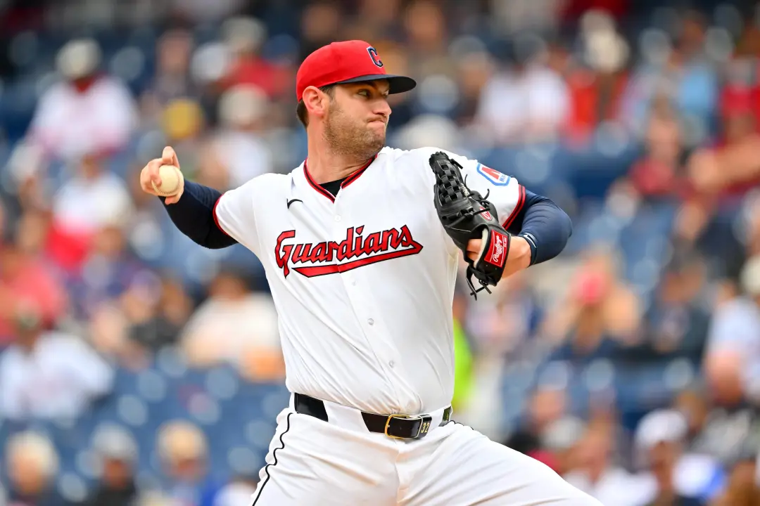 Gavin Williams, com 9 strikeouts em 7 entradas, garante a liderança nos strikeouts da MLB. A defesa mostra controle, ma…