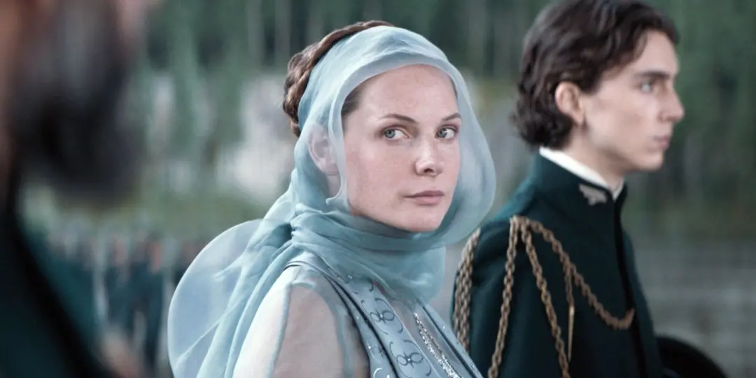 Rebecca Ferguson, em Dune, mostra que uma fala simples foi o momento mais marcante do filme cinco anos depois. Mesmo co…