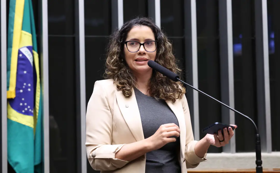 Projeto na Câmara assegura licença remunerada até 12 dias por ano pra conselheiros tutelares acompanhar saúde da famíli…