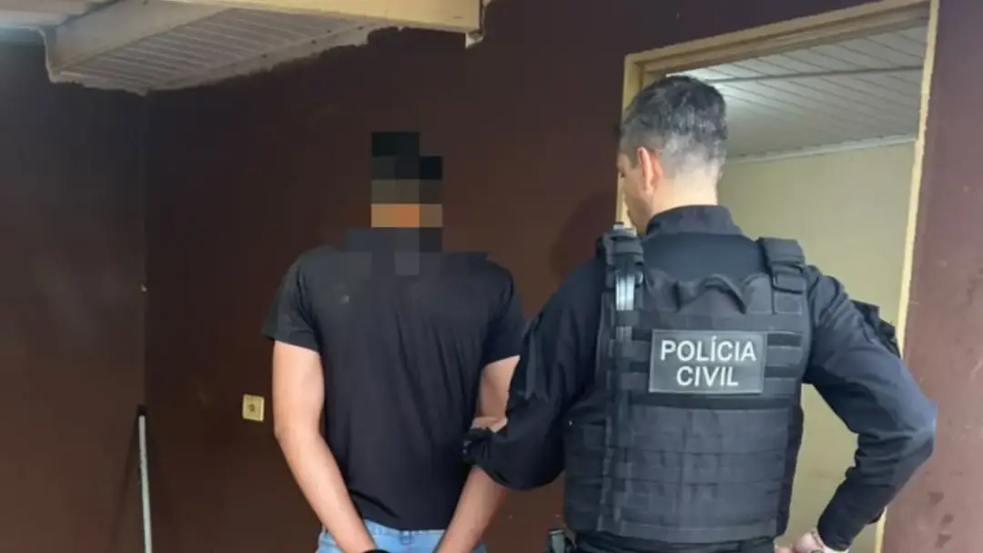 Em Goiás, quatro pessoas foram presas por armazenar e compartilhar material de abuso sexual infantil. Os registros dess…