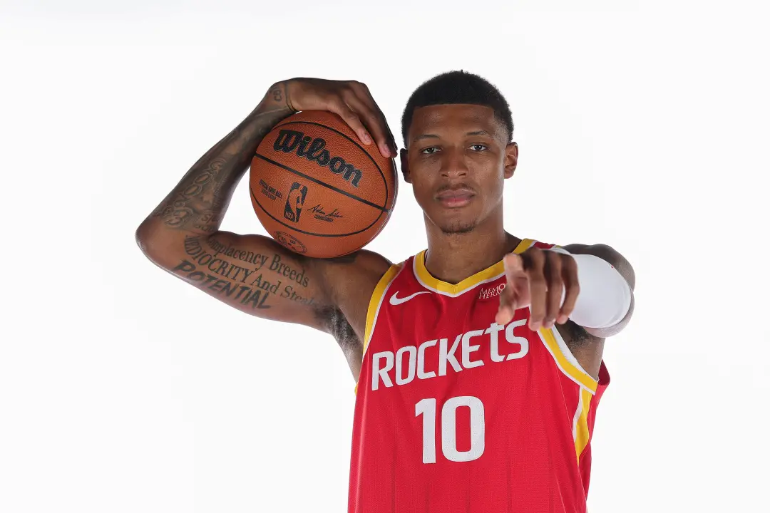 Jabari Smith Jr aparece como uma joia escondida na análise dos jogadores do Rockets 2026-2027. Ele já tem arremesso, e …