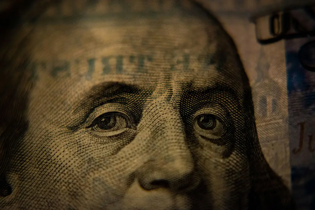 Rendimento do título de 30 anos dos EUA bate nova máxima em 24 anos, chegando a 5,7041% antes da ata do Federal Reserve…