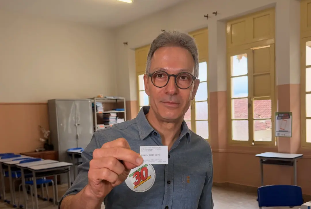 13 votos em seção eleitoral no interior de Minas para Zema. Com apenas 0,27% dos votos válidos, o resultado mostra uma …