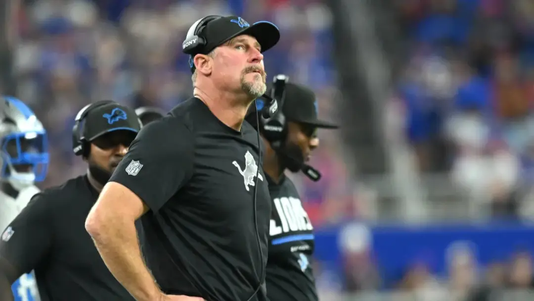 Campbell cobrando ataque dos Lions depois de a defesa deixar passar 30, 41 e 32 pontos contra Saints, Bills e Panthers.…