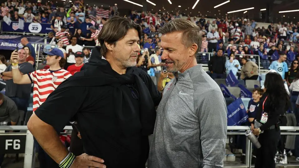 Jesse Marsch, técnico do Canadá, fez declarações duras contra o futebol americano, citando a decisão da Fifa sobre o ca…