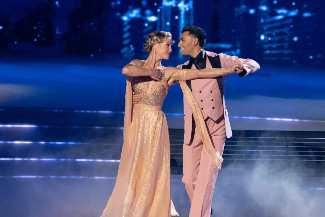 Mariah Carey estrela o show do Dancing With the Stars com apresentações de suas músicas como Hero e Obsessed. É legal v…