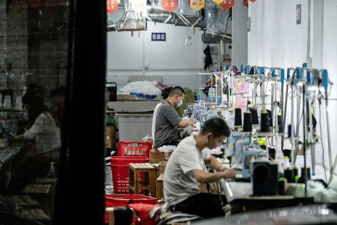 A Europa vai pressionar a China sobre um déficit comercial de mais de 1,1 bilhão de dólares por dia. A China usa incent…