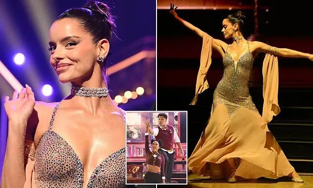 Uma celebridade saiu do Dancing With The Stars na semana quatro da competição. Que pena essa eliminação surpresa, parec…