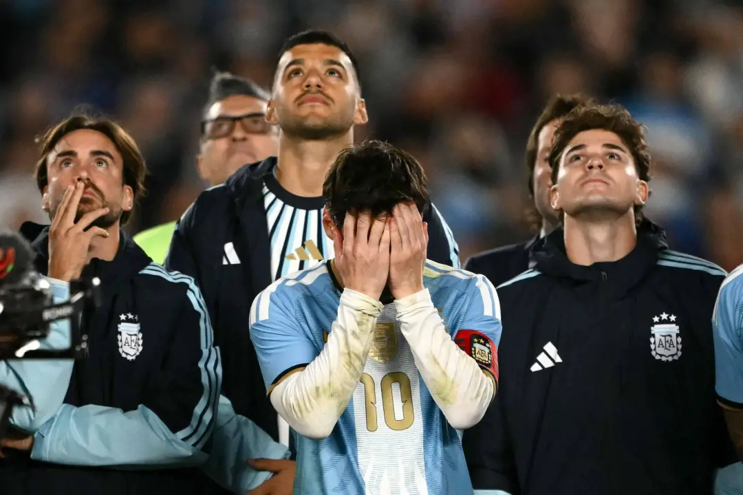 Messi, na despedida da seleção argentina em 6 de outubro de 2026, gerou um mar de lágrimas. A emoção é grande, mas é o …