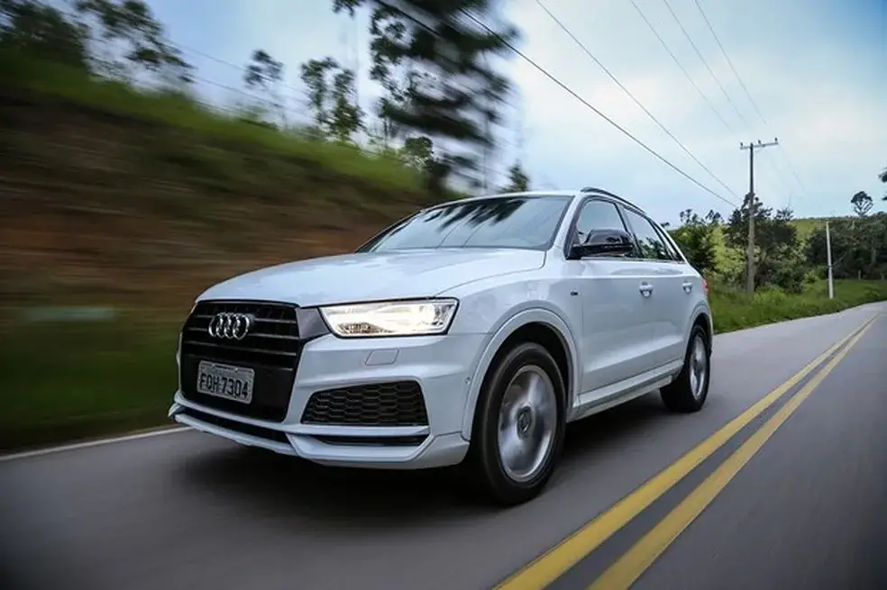 Quase 3 milhões de carros Volkswagen e Audi precisam de recall global. A falha é corrosão em parafuso da direção, poden…