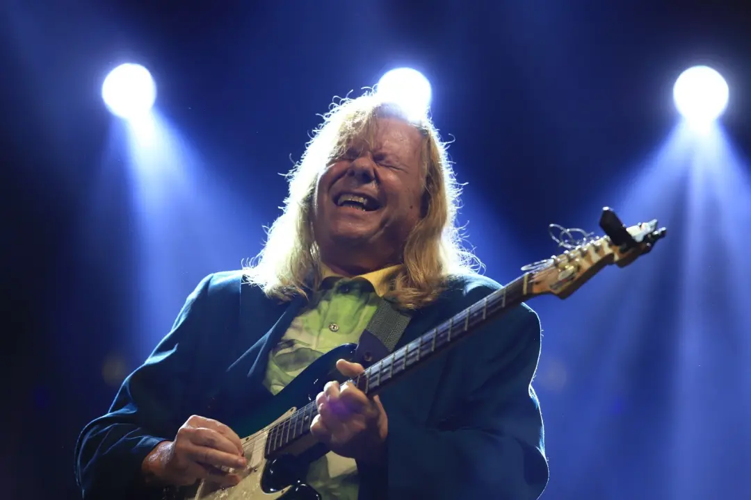 Rio das Ostras Instrumental 2026 vai ter quatro shows gratuitos na Praça São Pedro a partir de outubro. Traz poder cult…