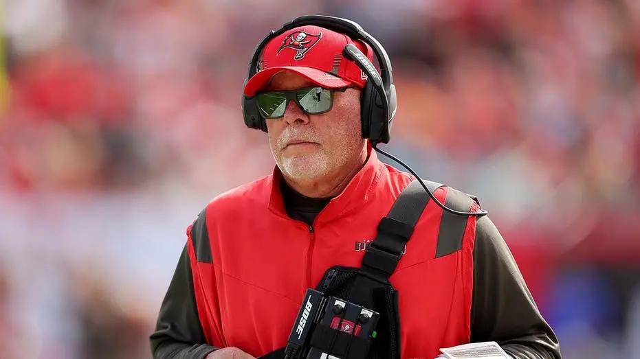Bruce Arians, treinador ganhador do Super Bowl, fala sobre a importância do rastreamento de câncer de próstata. Ele diz…