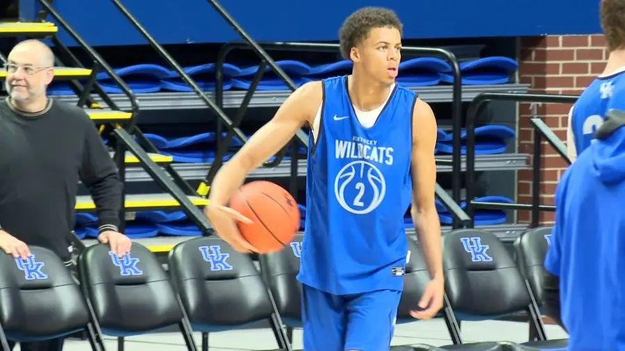 Kentucky men's basketball teve o Pro Day em Rupp Arena, mostrando o time para a galera. O Ousmane N'Diaye se destacou n…