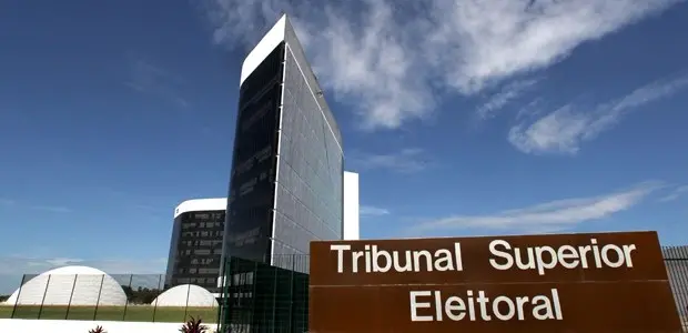 MOE OEA alertou para incerteza jurídica causada por decisões monocráticas do STF e TSE no processo eleitoral. Isso gera…