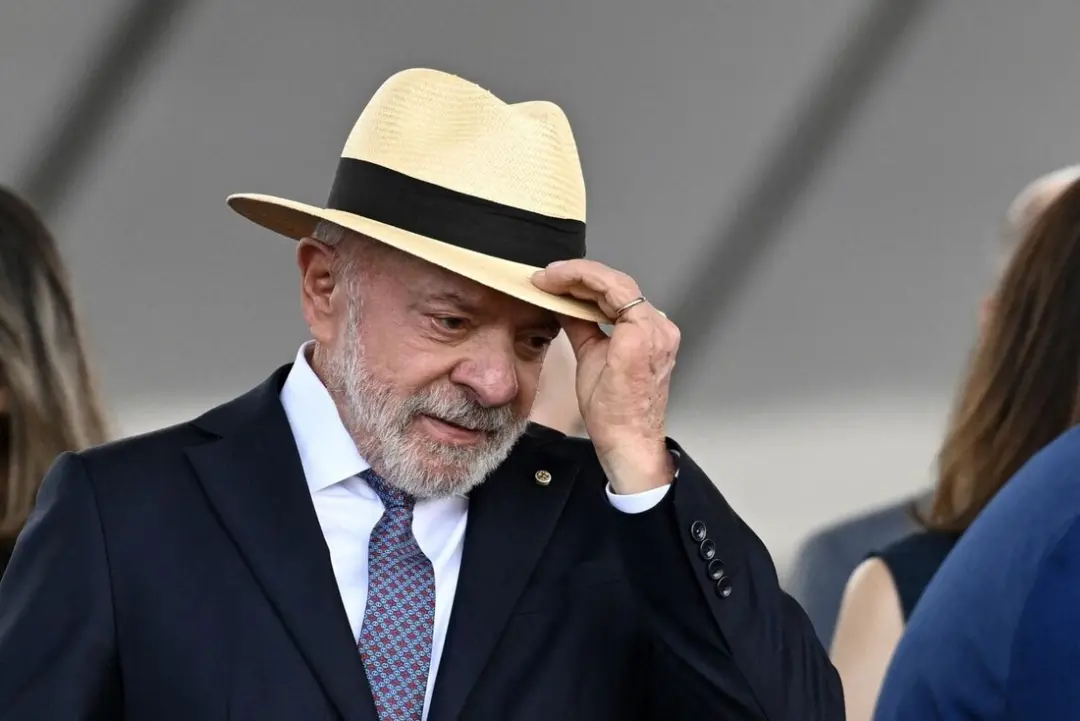 Edinho Silva conversou com líderes do Centrão, como PSD e Republicanos, buscando apoio antes do segundo turno. Isso mos…