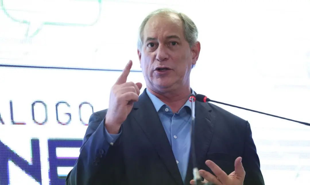 Ciro Gomes diz que vai contestar na Justiça a derrota para Elmano de Freitas no Ceará. A fala dele mostra um desgaste g…