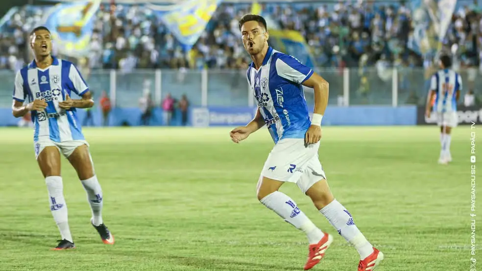 Caio Mello garantiu o gol pelo Paysandu contra a Ferroviária, assegurando a vitória na reta final. Essa confiança no el…