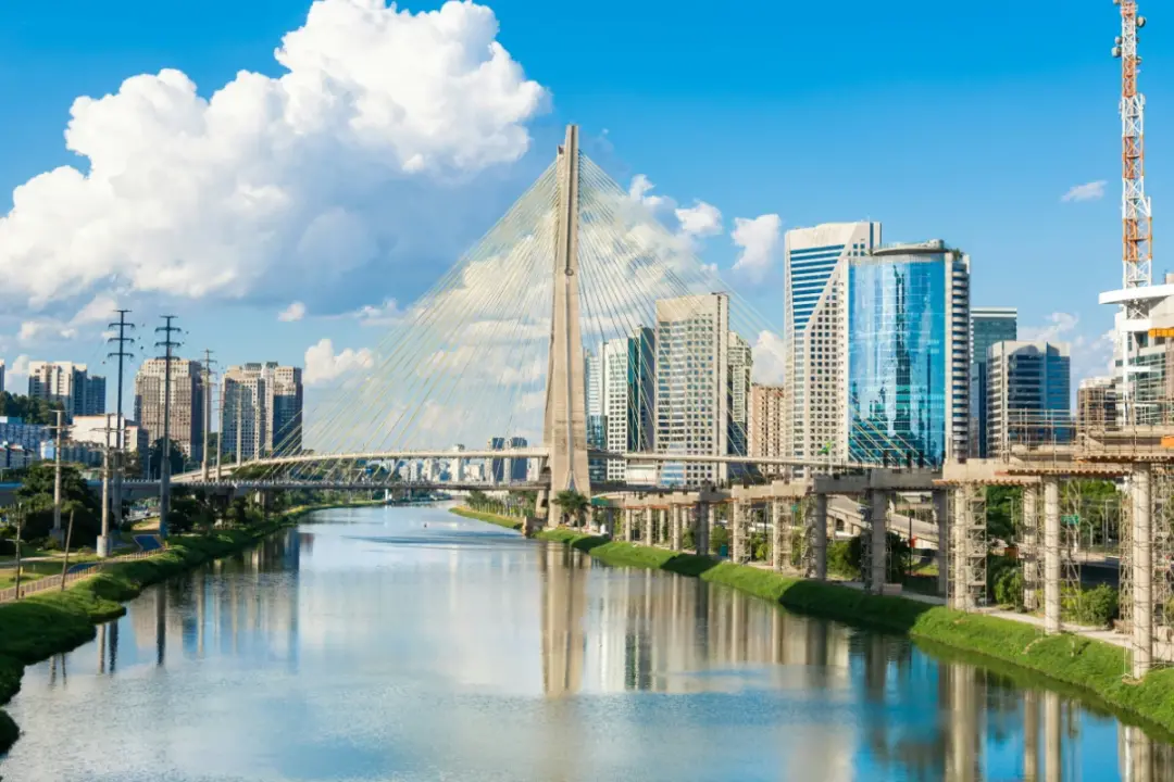 São Paulo prevê R$ 20,6 bilhões em investimentos no Orçamento de 2027, o maior valor já previsto pela cidade. A proporç…